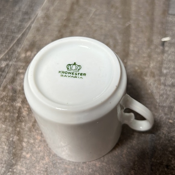 Kronester Bavaria Germany Porcelain Espresso Cup w/ Scenic Ocean Fishing Panel. - Picture 5 of 6